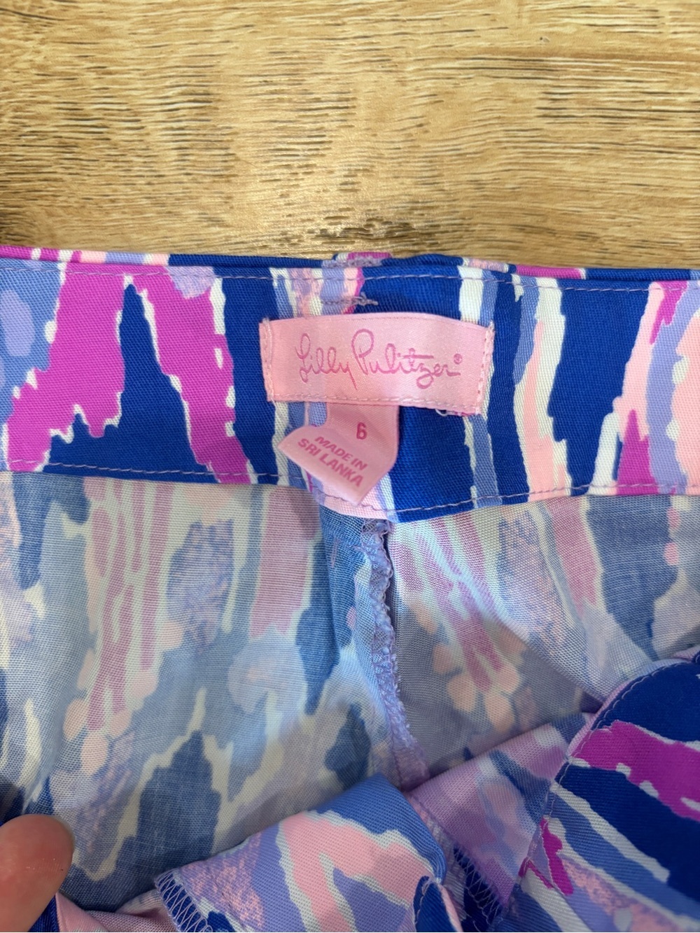Lilly Pulitzer Printed Ankle Jogger Pants Size 6 Blue Pink Ikat Tapered Resort - Picture 5 of 6